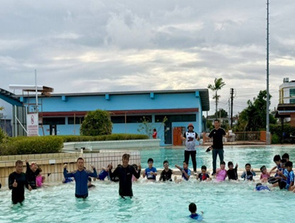 40 Kanak-Kanak OKU Tamatkan Latihan Asas Renang KLAS 2025 Fasa 3 Di Kolam Renang Delta Sibu