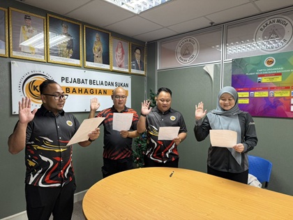Komitmen dan Integriti Warga Pejabat Belia dan Sukan Bahagian Sibu Dimantapkan Melalui Ikrar Akta Rahsia Rasmi