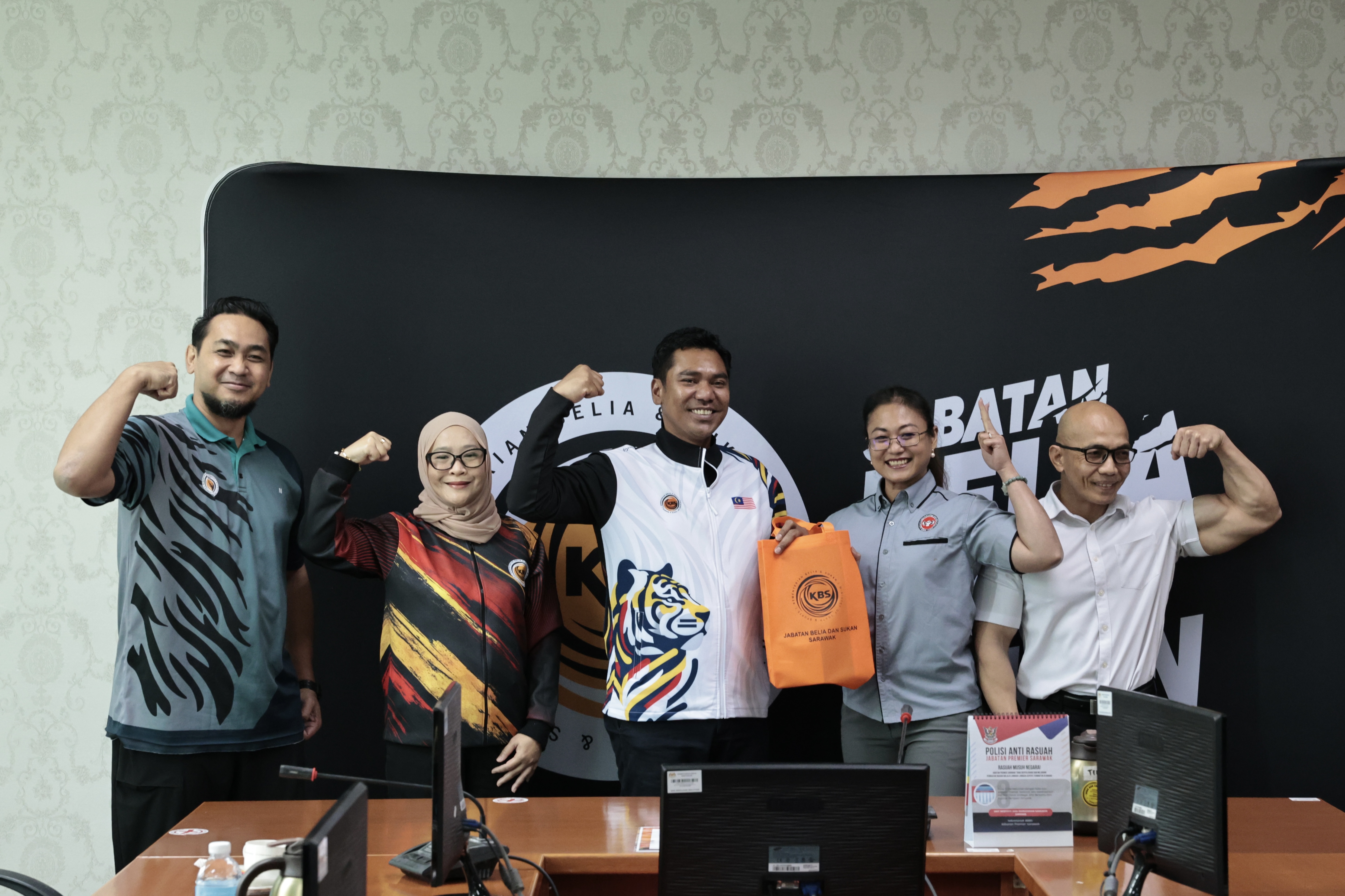 Kunjungan Hormat Bersama YB Tuan Mordi Anak Bimol Perkasa Agenda Sukan Bina Badan