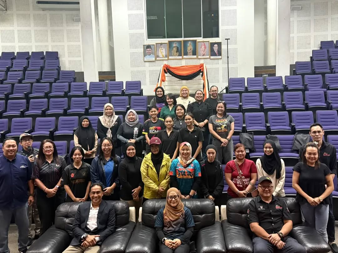 JBSN SARAWAK PERKASA PENGLIBATAN WANITA DALAM SUKAN BERMOTOR