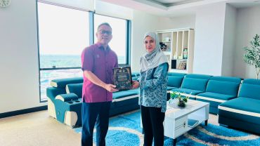KUNJUNGAN HORMAT KEPADA DATU RESIDEN BAHAGIAN SARIKEI BAGI PELAKSANAAN PROGRAM MAJLIS PERUNDINGAN BELIA NEGARA 2026 BAHAGIAN SARIKEI