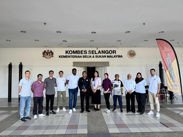 KUNJUNG HORMAT KEPADA PENGARAH JBSN SELANGOR