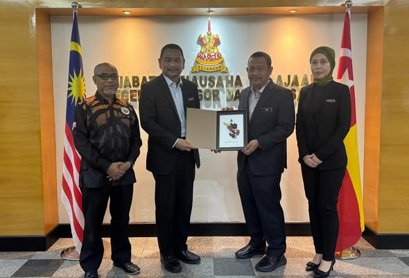 SESI KUNJUNG HORMAT JBSN SELANGOR KEPADA SUK SELANGOR 