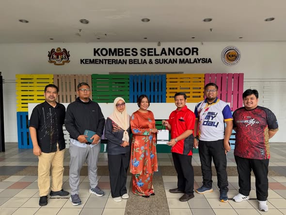 KUNJUNG HORMAT MSU SHAH ALAM KE RAKAN MUDA