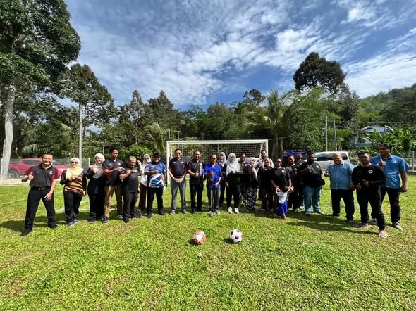 MAJLIS PENYERAHAN PROJEK NAIK TARAF @ KAMPUNG ANGKAT MADANI, KBS