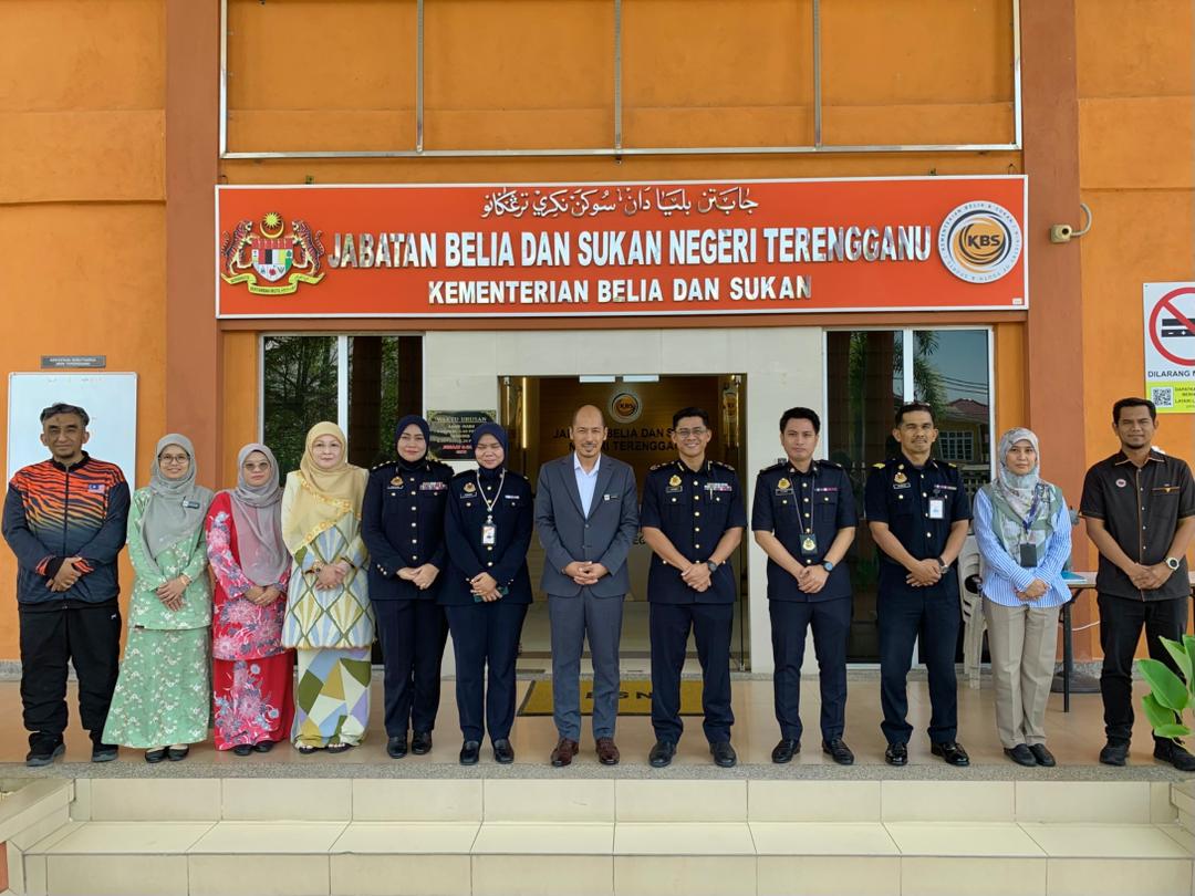 KUNJUNGAN HORMAT PENGARAH JPJ TERENGGANU KE JBS NEGERI TERENGGANU