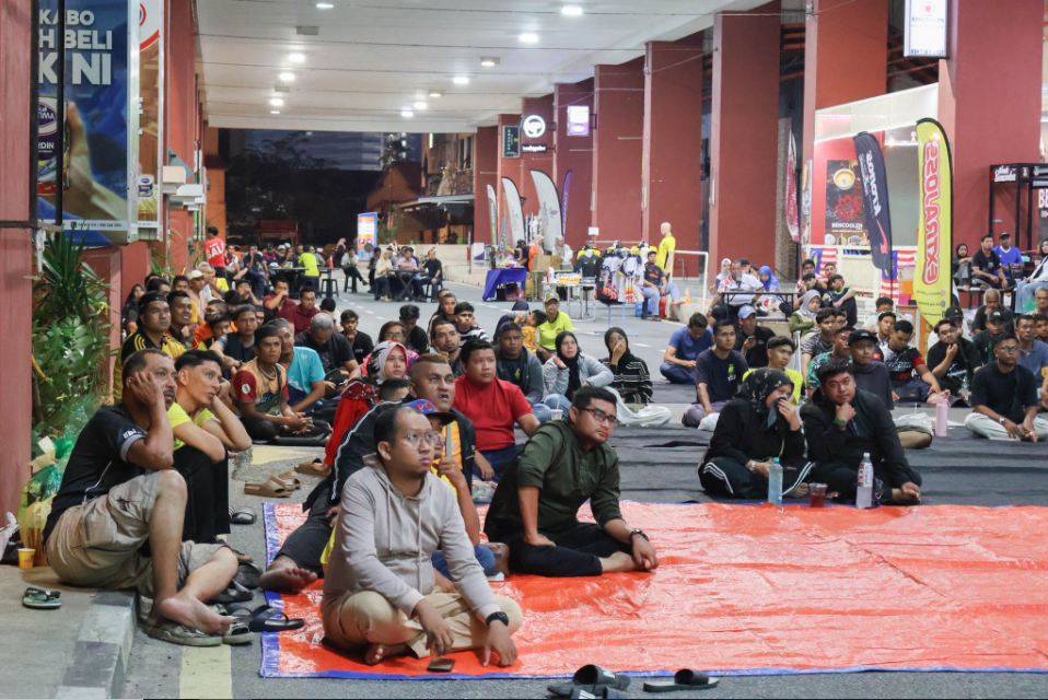 HARIMAU MALAYA KENDURI GOL DI LAMAN SENDIRI!