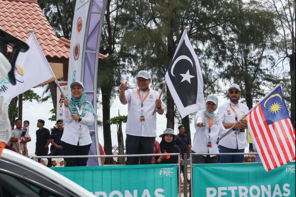 ACARA PELEPASAN PETRONAS LE TOUR DE LANGKAWI 2025, PERINGKAT 4 (KUALA TERENGGANU - KEMAMAN)
