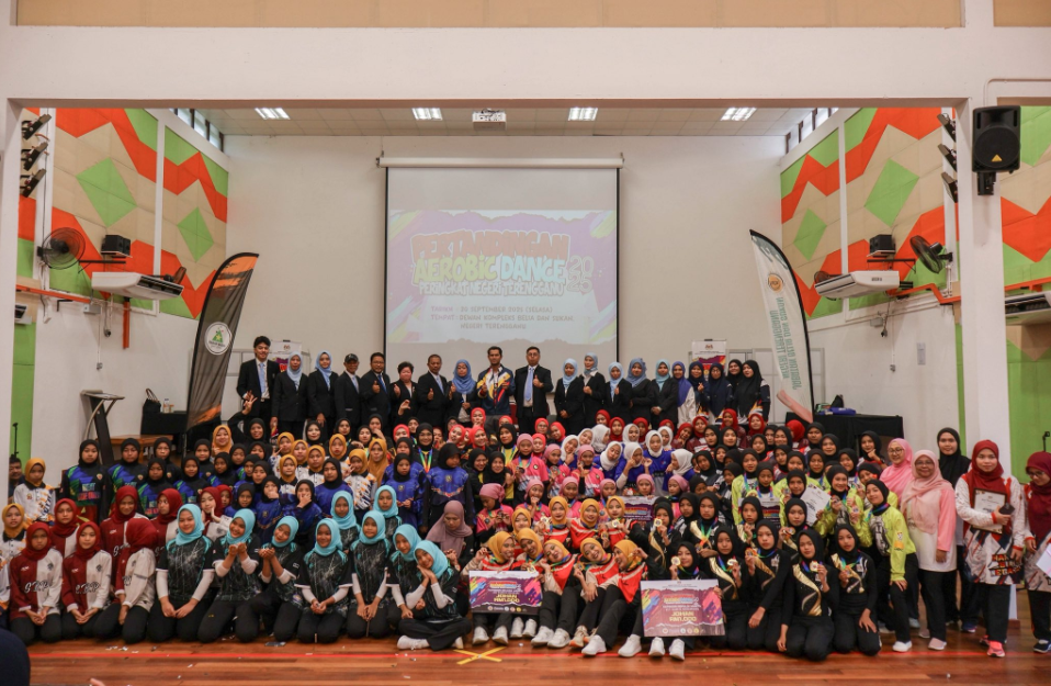 "AEROBIC DANCE” PERINGKAT NEGERI TERENGGANU DAPAT SAMBUTAN LUAR BIASA