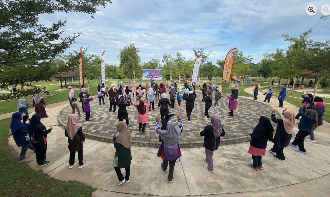 PROGRAM SENAMAN WARGA EMAS AKTIF SIRI 1 DAERAH HULU TERENGGANU 2025 MERIAH DI TAMAN REKREASI AWAM KUALA BERANG
